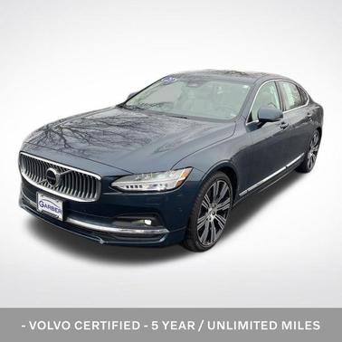 Denim Blue Metallic 2023 Volvo S90 B6 Plus