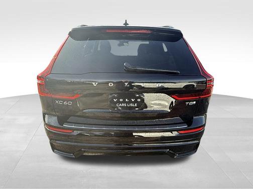 2026 Volvo XC60 Plug-In Hybrid T8 Plus