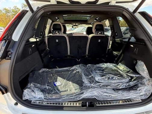 2026 Volvo XC90 B6 Plus 7-Seater