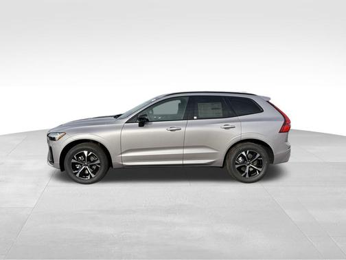 2026 Volvo XC60 B5 Core