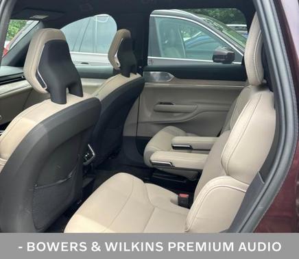 Mulberry Metallic 2025 Volvo EX90 Twin Motor Ultra