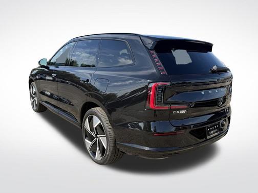 Onyx Black Metallic 2025 Volvo EX90 Twin Motor Plus
