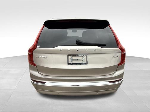 2023 Volvo XC90 B6 Plus 7-Seater