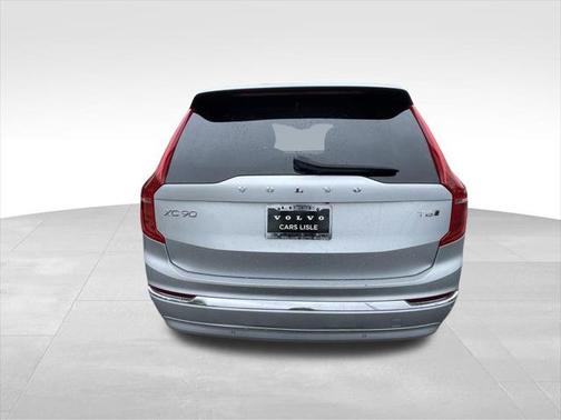 2022 Volvo XC90 T6 Inscription