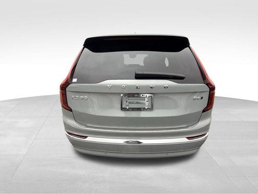 2026 Volvo XC90 B6 Ultra