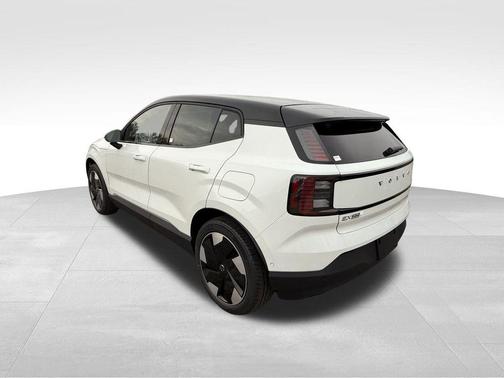 2026 Volvo EX30 Twin Motor Performance Ultra