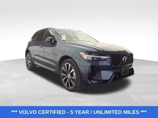2025 Volvo XC60 B5 Plus