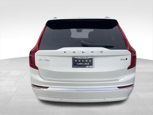 2025 Volvo XC90 B6 Plus 6-Seater