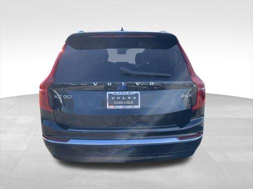 2025 Volvo XC90 B6 Plus 7-Seater