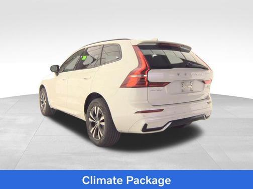 2025 Volvo XC60 B5 Core