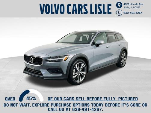 2025 Volvo V60 Cross Country Plus, B5 AWD Gas (mild hybrid)