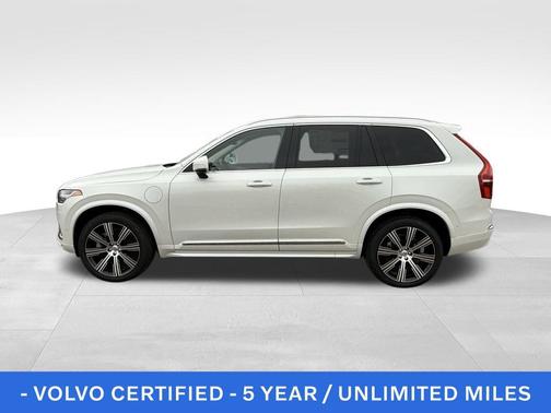 2025 Volvo XC90 Plug-In Hybrid T8 Ultra