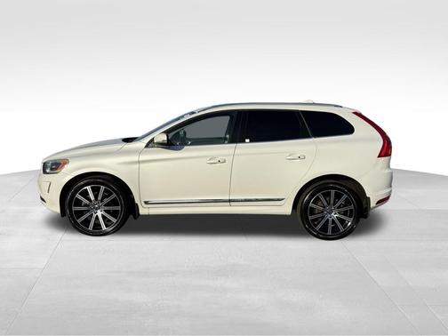 2017 Volvo XC60 T6 Inscription