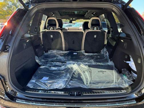 2026 Volvo XC90 Plug-In Hybrid T8 Plus