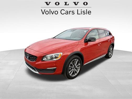 2017 Volvo V60 Cross Country T5 Platinum