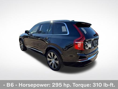 2025 Volvo XC90 B6 Plus 7-Seater