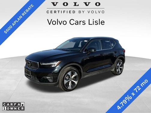 2025 Volvo XC40 B5 Plus Bright Theme