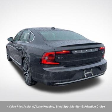 Platinum Gray Metallic 2022 Volvo S90 B6 Inscription