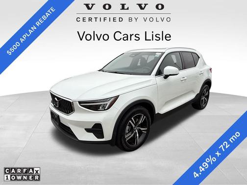 2025 Volvo XC40 B5 Core
