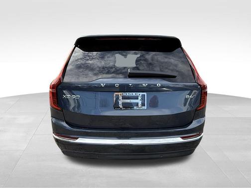 2026 Volvo XC90 B6 Plus 6-Seater