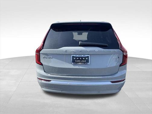 2025 Volvo XC90 B5 Plus
