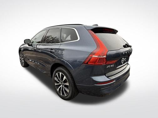 Denim Blue Metallic 2023 Volvo XC60 B5 Core