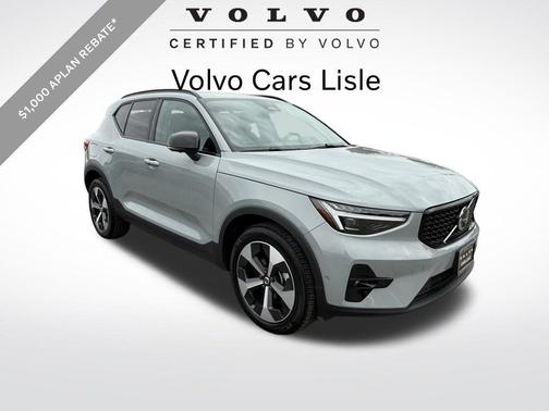 Vapour Gray Metallic 2026 Volvo XC40 B5 Plus