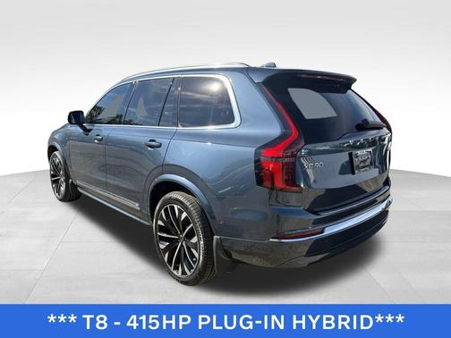 2025 Volvo XC90 Plug-In Hybrid T8 Ultra