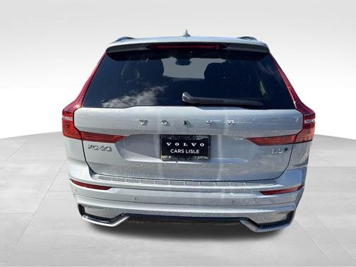 2025 Volvo XC60 B5 Plus