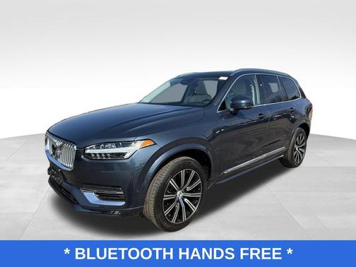 2024 Volvo XC90 B5 Plus