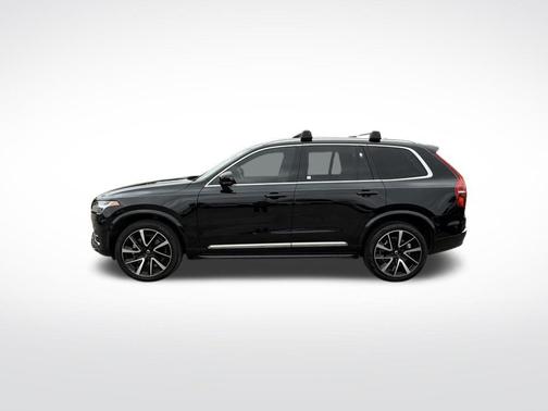 Onyx Black Metallic 2024 Volvo XC90 B6 Plus Bright Theme 6-Seater