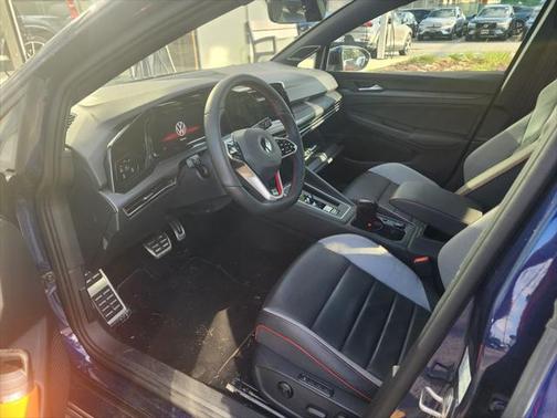 2022 Volkswagen Golf GTI 2.0T SE DSG