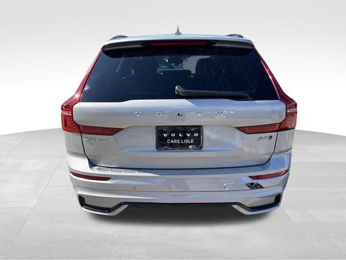 2025 Volvo XC60 B5 Core