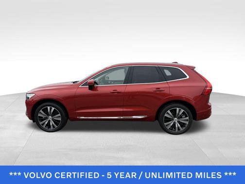 2022 Volvo XC60 B5 Inscription