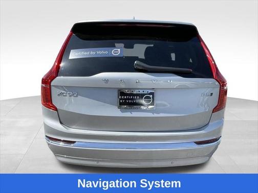 2024 Volvo XC90 B5 Plus