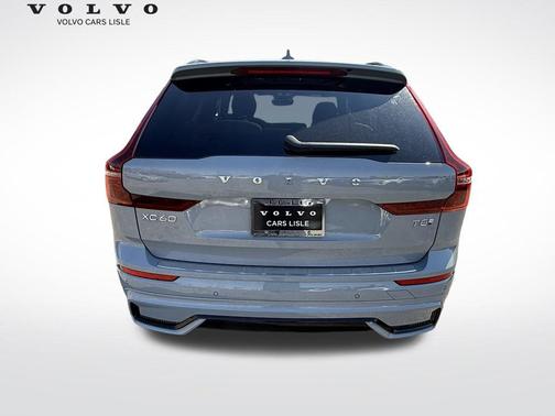 2026 Volvo XC60 Plug-In Hybrid T8 Plus