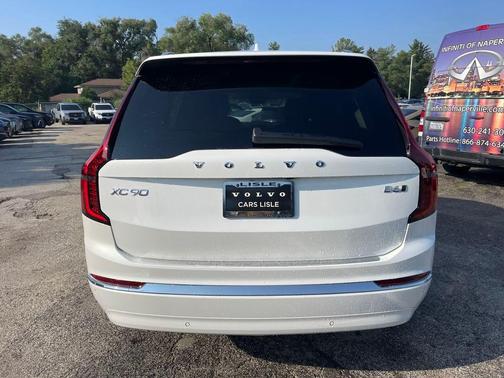 2026 Volvo XC90 B6 Plus 6-Seater
