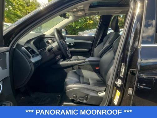 2024 Volvo XC90 B5 Core