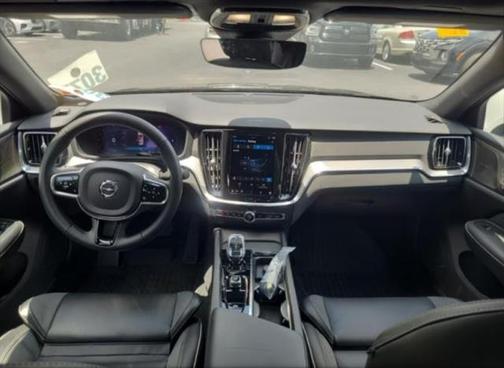 2024 Volvo S60 B5 Plus Black Edition