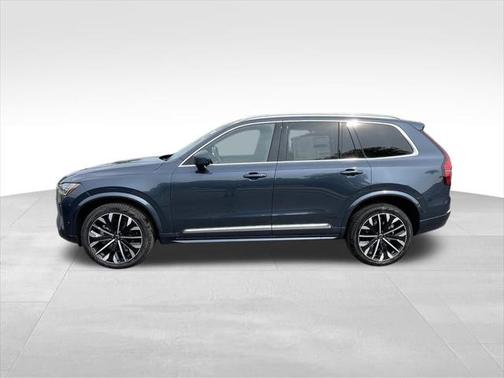 2025 Volvo XC90 B6 Plus 7-Seater