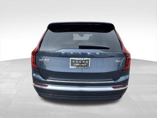 2025 Volvo XC90 B6 Plus 7-Seater