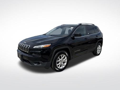 Diamond Black Crystal Pearlcoat 2017 Jeep Cherokee Latitude