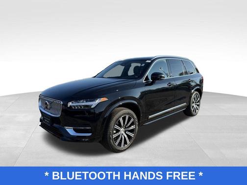 2025 Volvo XC90 B5 Core