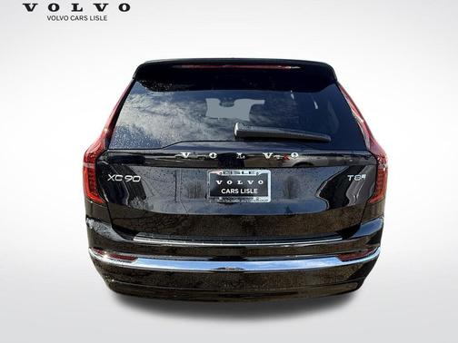 Onyx Black Metallic 2026 Volvo XC90 Plug-In Hybrid T8 Plus