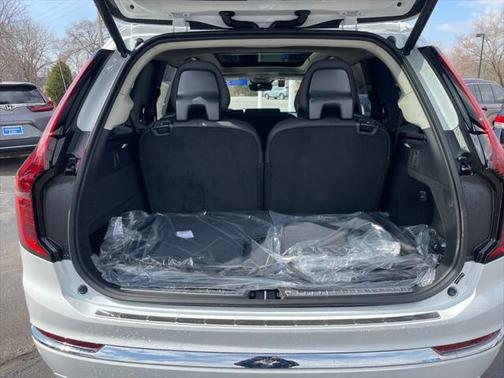2025 Volvo XC90 Plug-In Hybrid T8 Ultra