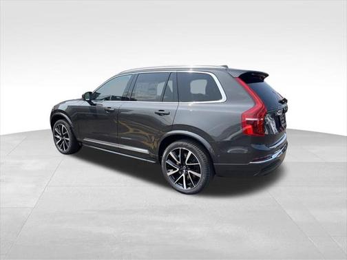 2025 Volvo XC90 PLUS