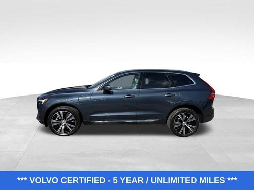 2022 Volvo XC60 Recharge Plug-In Hybrid T8 Inscription