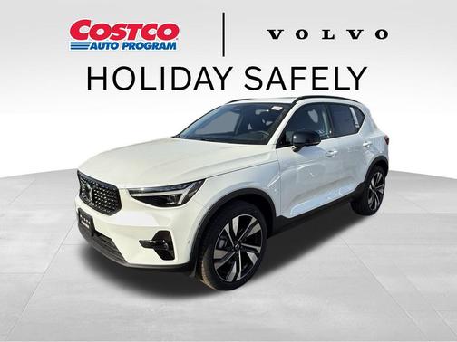 2026 Volvo XC40 B5 Ultra