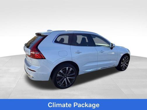 2023 Volvo XC60 Recharge Plug-In Hybrid Ultimate