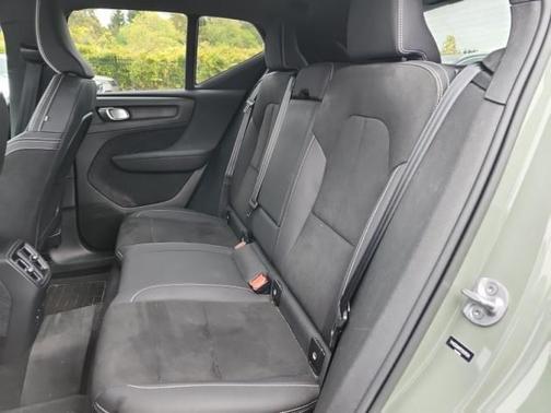 2023 Volvo XC40 Recharge Pure Electric Ultimate